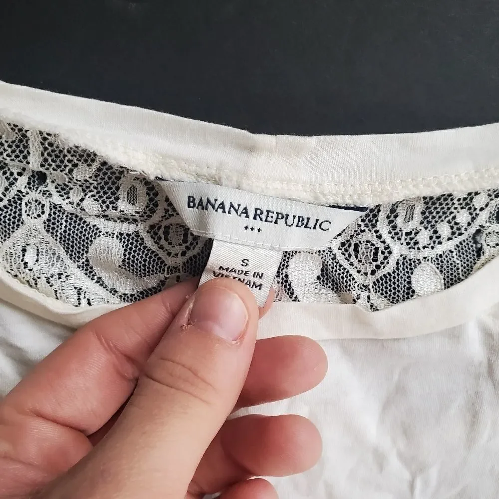 Banana Republic White Blouse